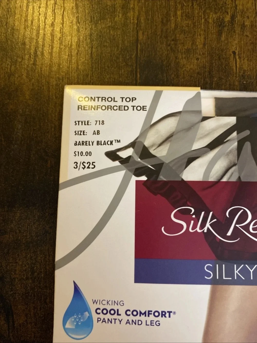 Hanes Silk Reflections Silky Sheer Pantyhose Size AB Control Top Barely Black